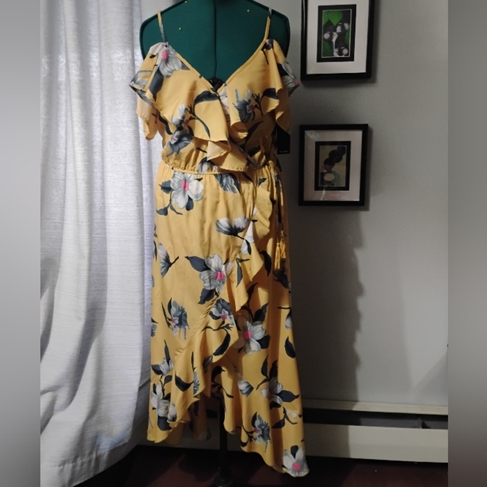 Cold Shoulder Faux Wrap High Low Yellow Floral Dress by Hint Of Blush Sz XL NWT